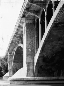 Deterioration was evident as the bridge entered the 1980s and so was the lasting elegance of its design. Photo courtesy Library of Congress, Prints and Photographs Division, HAER, Reproduction number HAER WIS,40-MILWA,51--2